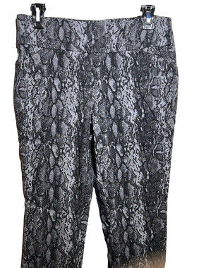 Cooper and Ella Pants Women's Size 8 Leopard Ponte Heather Grey Print